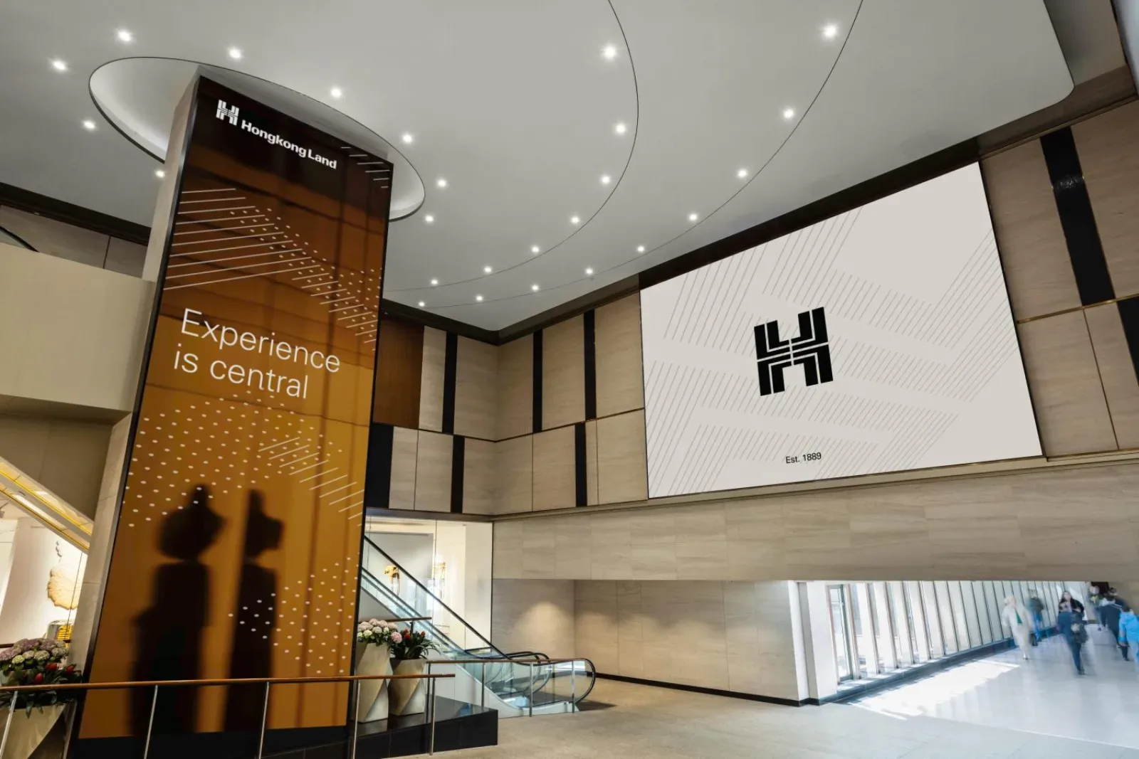 Hongkong Land 品牌案例设计图 7