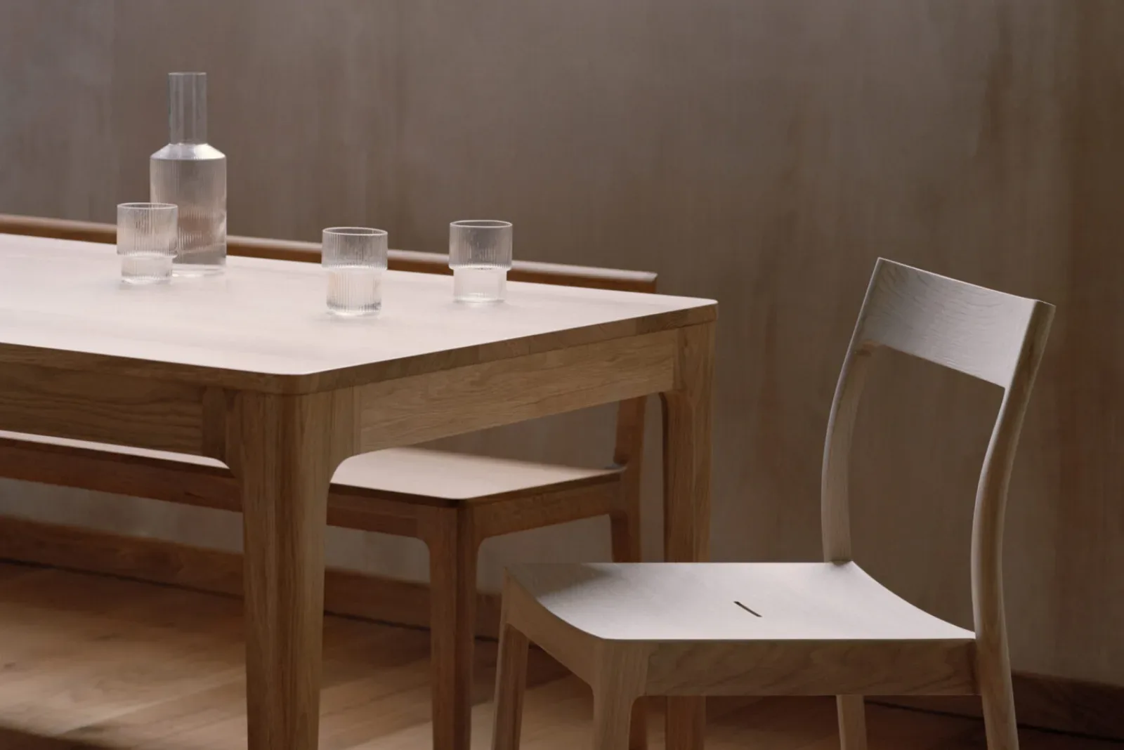 Isokon Plus 品牌案例设计图 8
