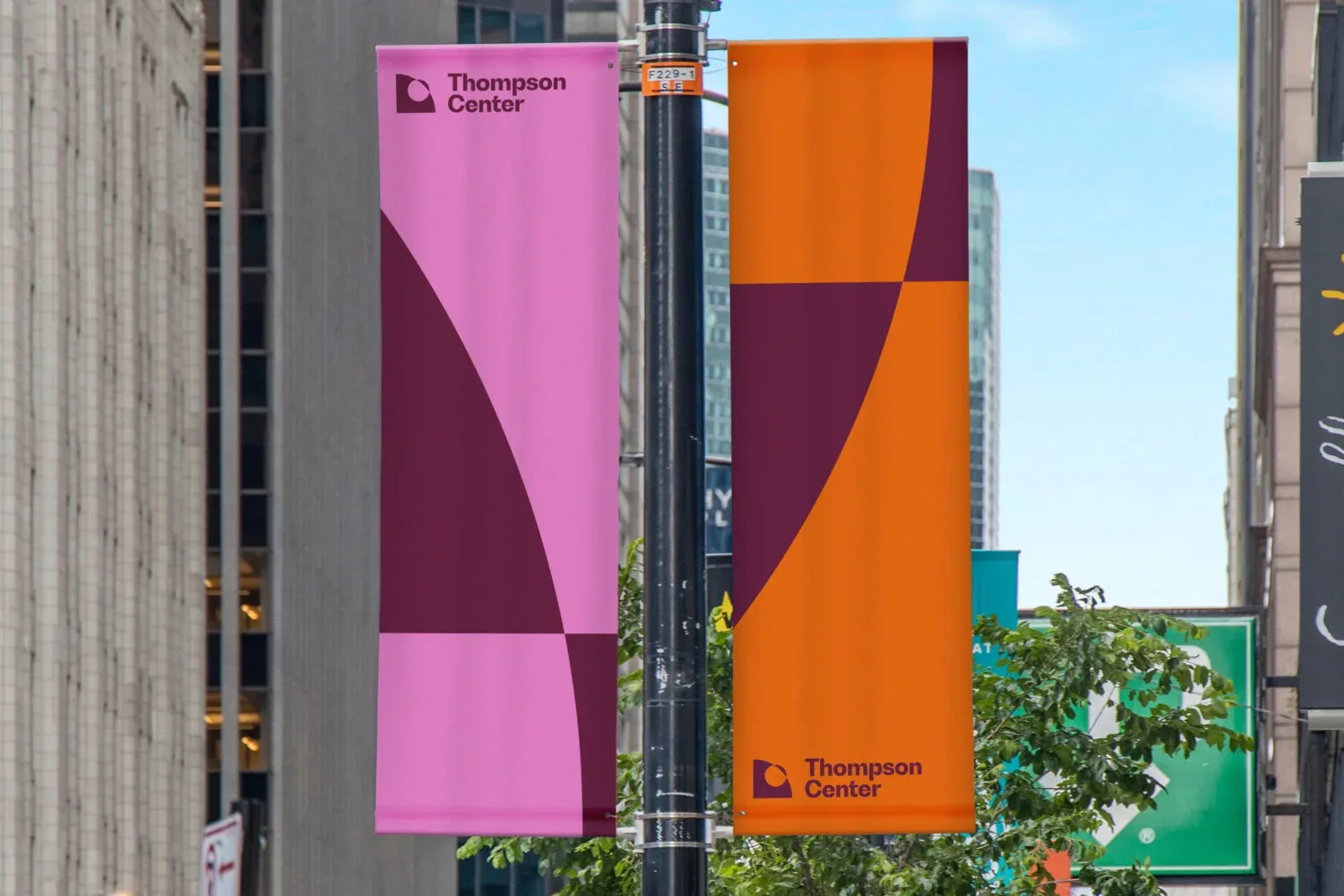 Thompson Center 品牌设计案例图 2