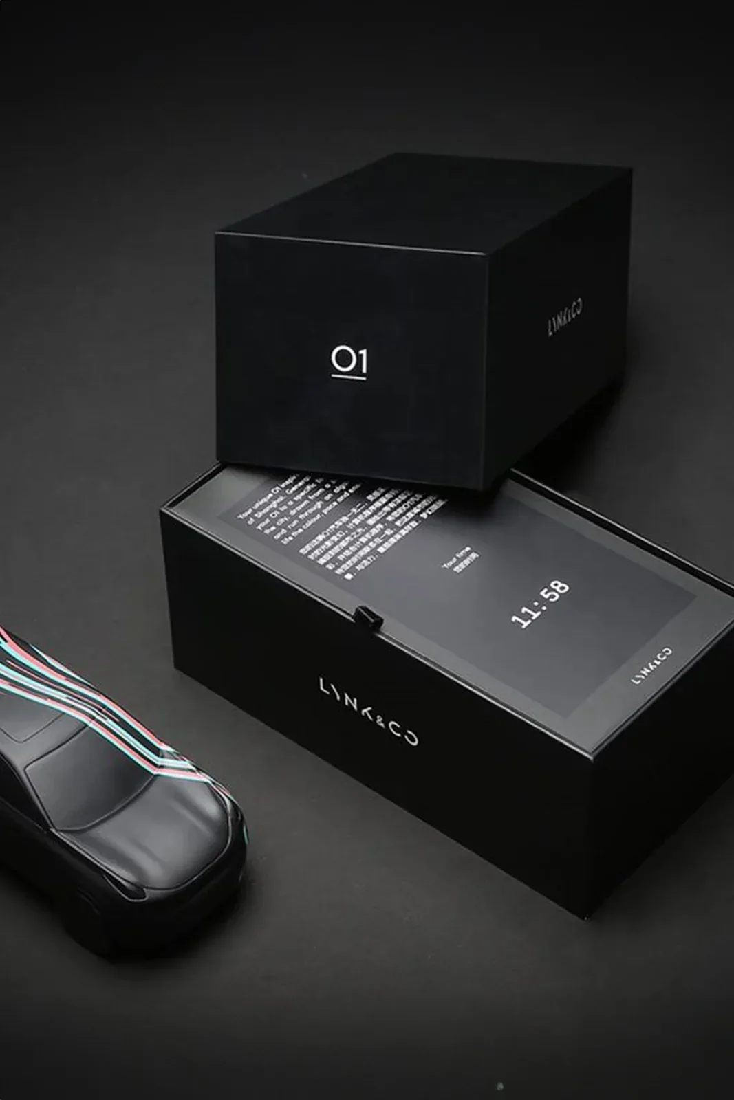Landor Lynk & Co 案例品牌设计案例展示图5